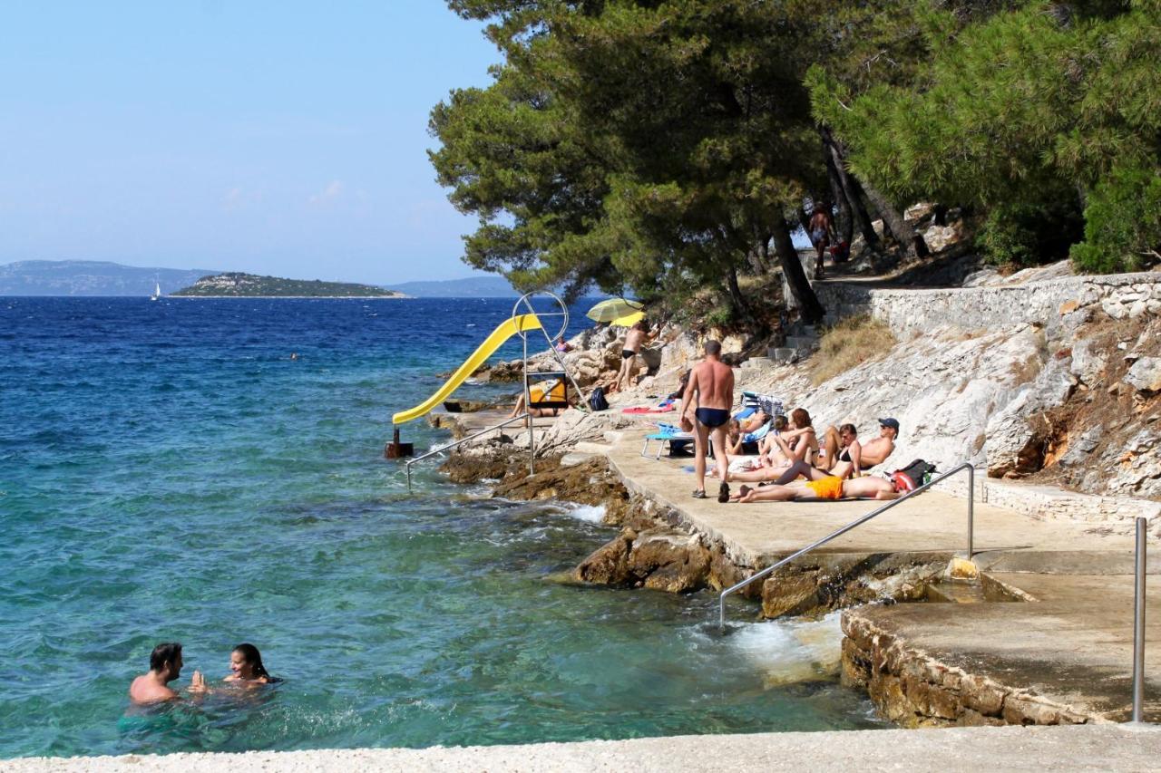 Apartments With A Parking Space Sali, Dugi Otok - 8154 Kültér fotó