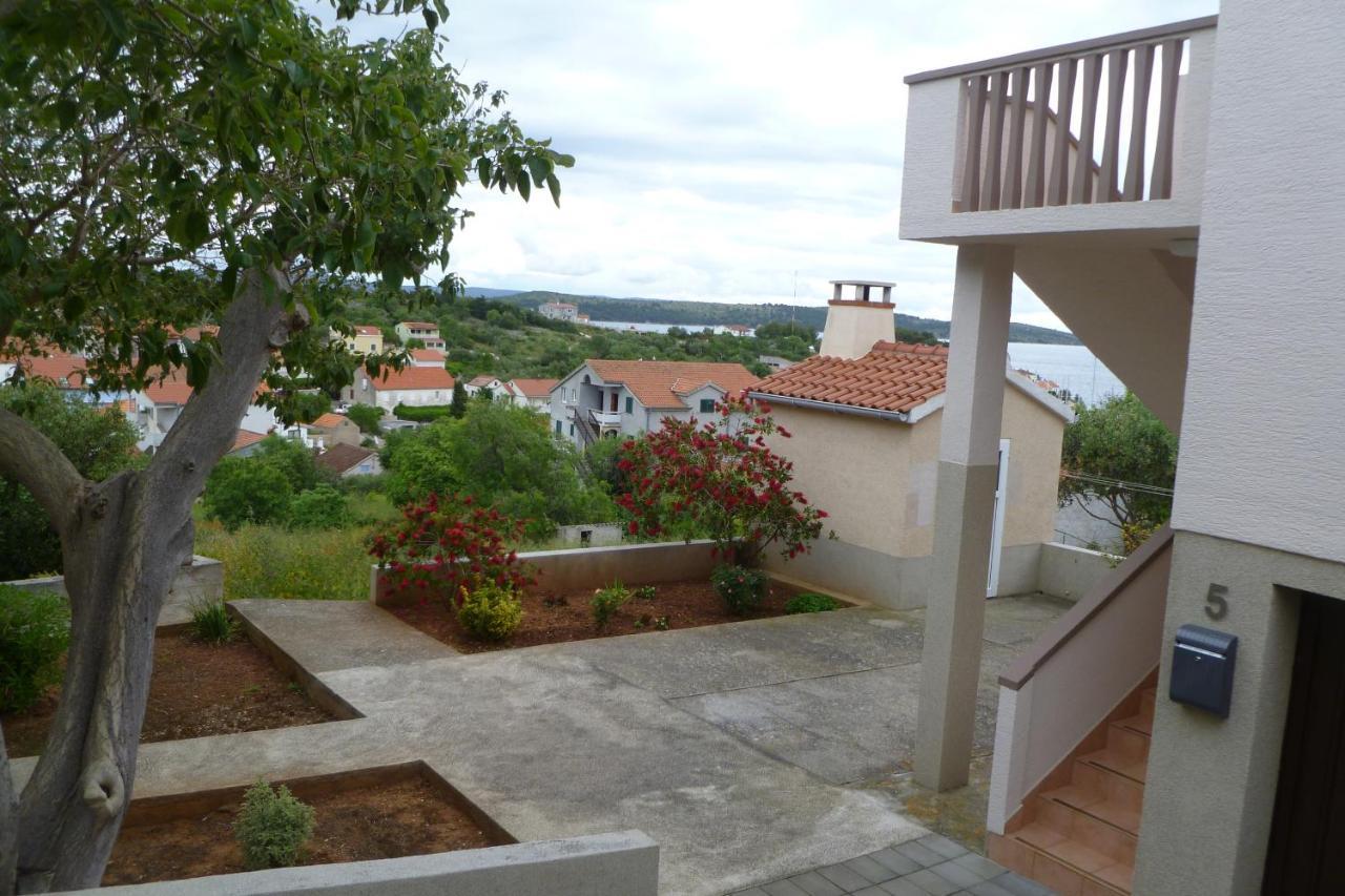 Apartments With A Parking Space Sali, Dugi Otok - 8154 Kültér fotó